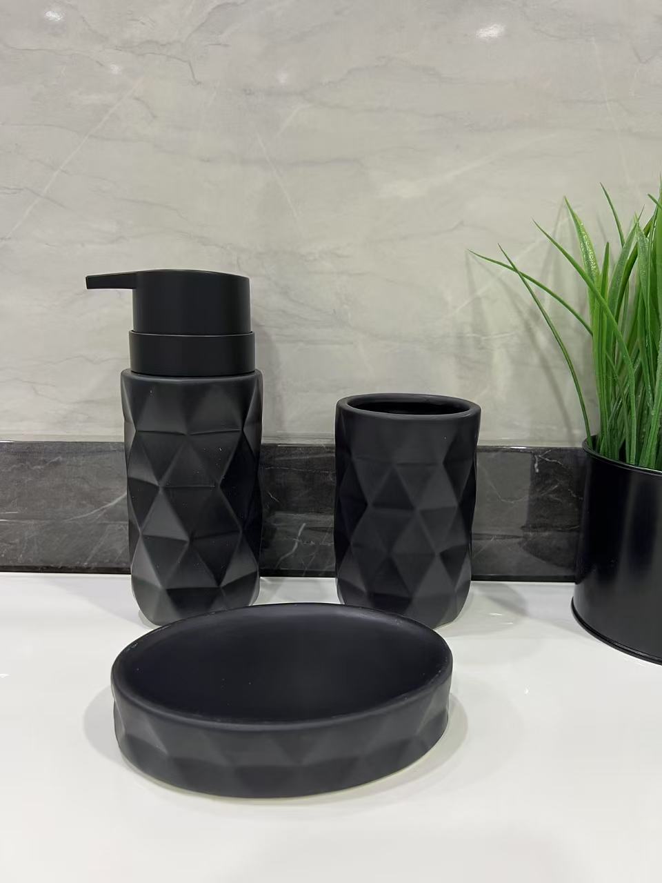 Keramički set DI-057